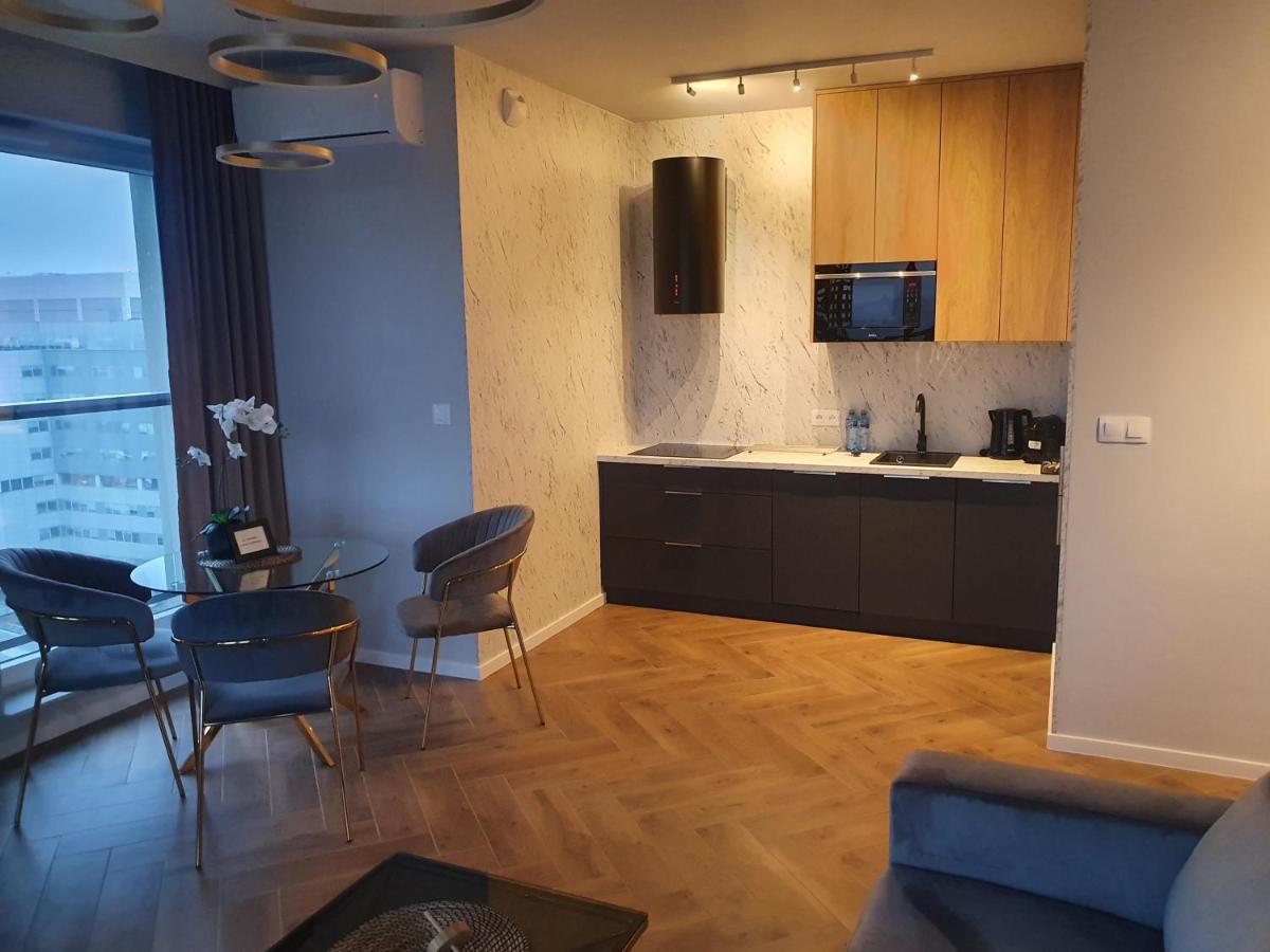 15 Pietro Sokolska 30 Towers Apartments - New - Lux - Parking - Sauna - Gym- And The Best View In Κατοβίτσε Εξωτερικό φωτογραφία