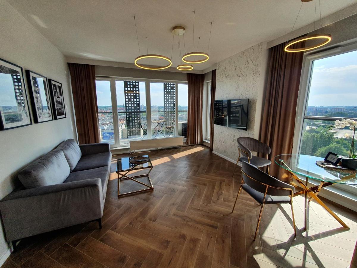 15 Pietro Sokolska 30 Towers Apartments - New - Lux - Parking - Sauna - Gym- And The Best View In Κατοβίτσε Εξωτερικό φωτογραφία
