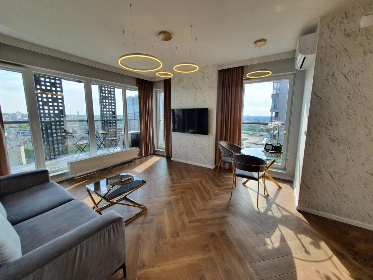 15 Pietro Sokolska 30 Towers Apartments - New - Lux - Parking - Sauna - Gym- And The Best View In Κατοβίτσε Εξωτερικό φωτογραφία