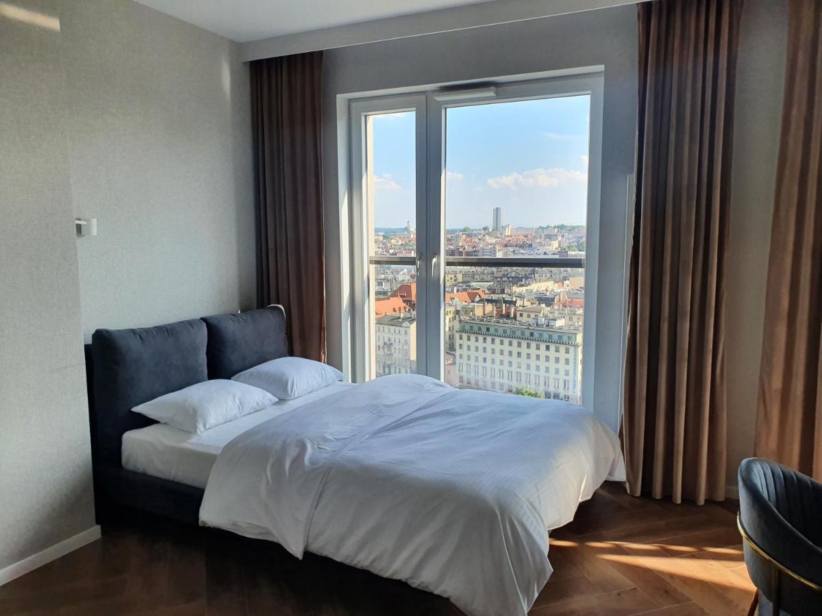 15 Pietro Sokolska 30 Towers Apartments - New - Lux - Parking - Sauna - Gym- And The Best View In Κατοβίτσε Εξωτερικό φωτογραφία