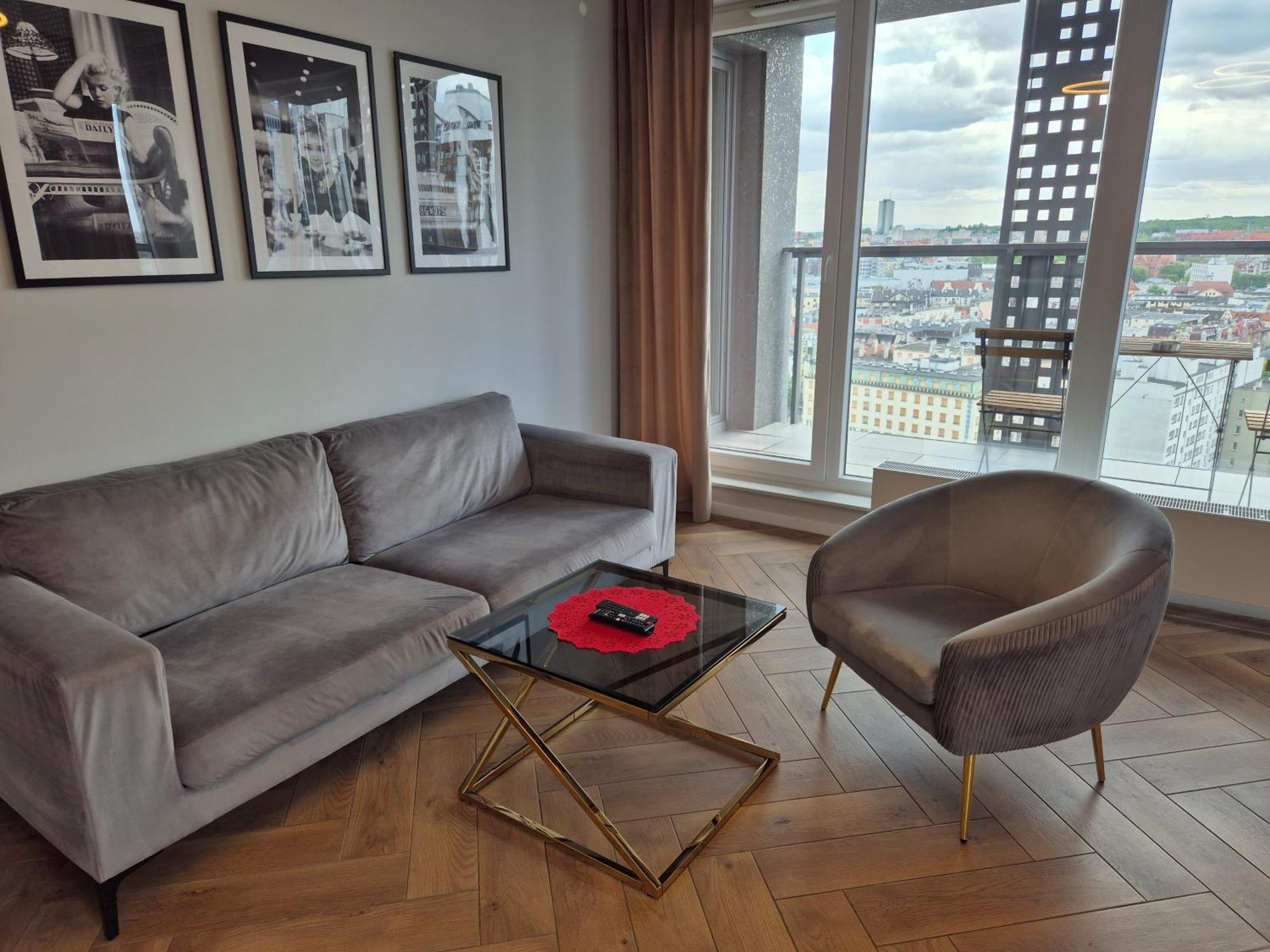 15 Pietro Sokolska 30 Towers Apartments - New - Lux - Parking - Sauna - Gym- And The Best View In Κατοβίτσε Εξωτερικό φωτογραφία